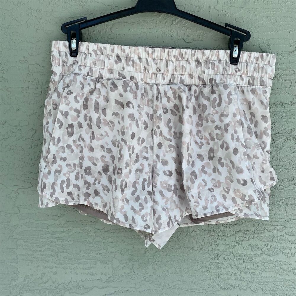 Avia Women's Camo Biker Shorts Gray Size L Activewear Moisture-Wicking
